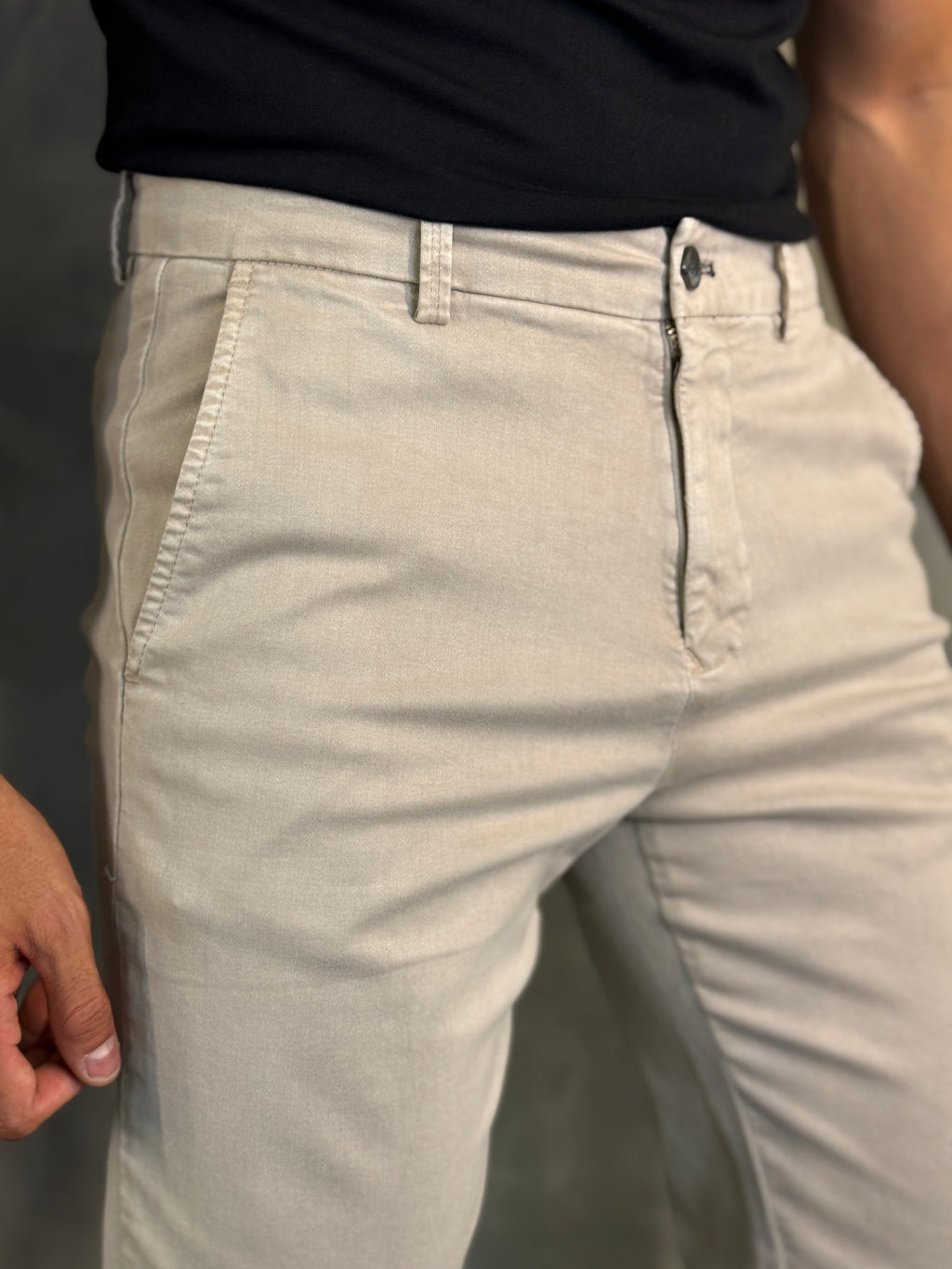 CALÇA ALF SARJA COMFORT SKINNY KHAKI