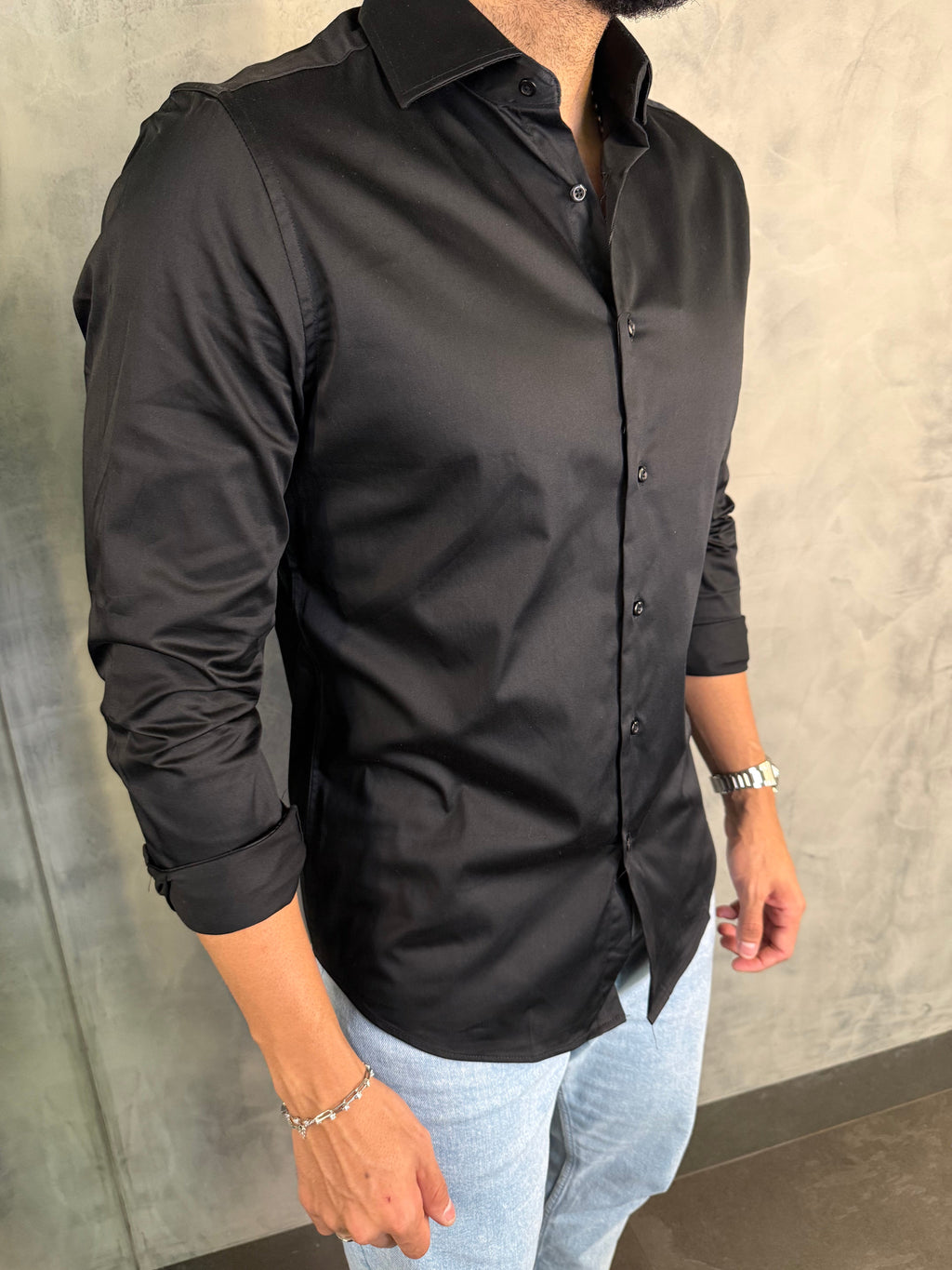 CAMISA M/L CETIM ELASTANO PRETO