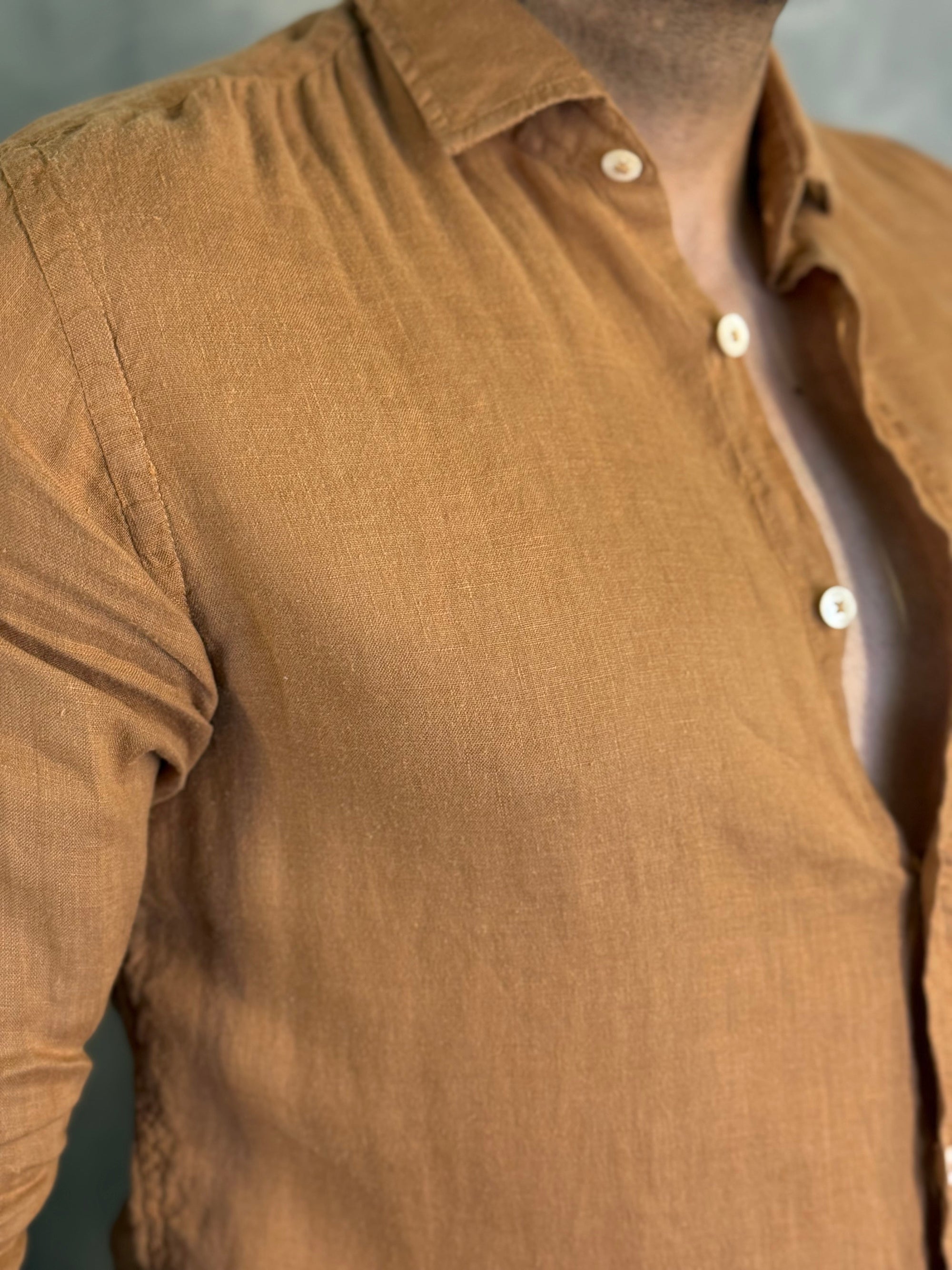 CAMISA M/L PURO LINHO FERRUGEM