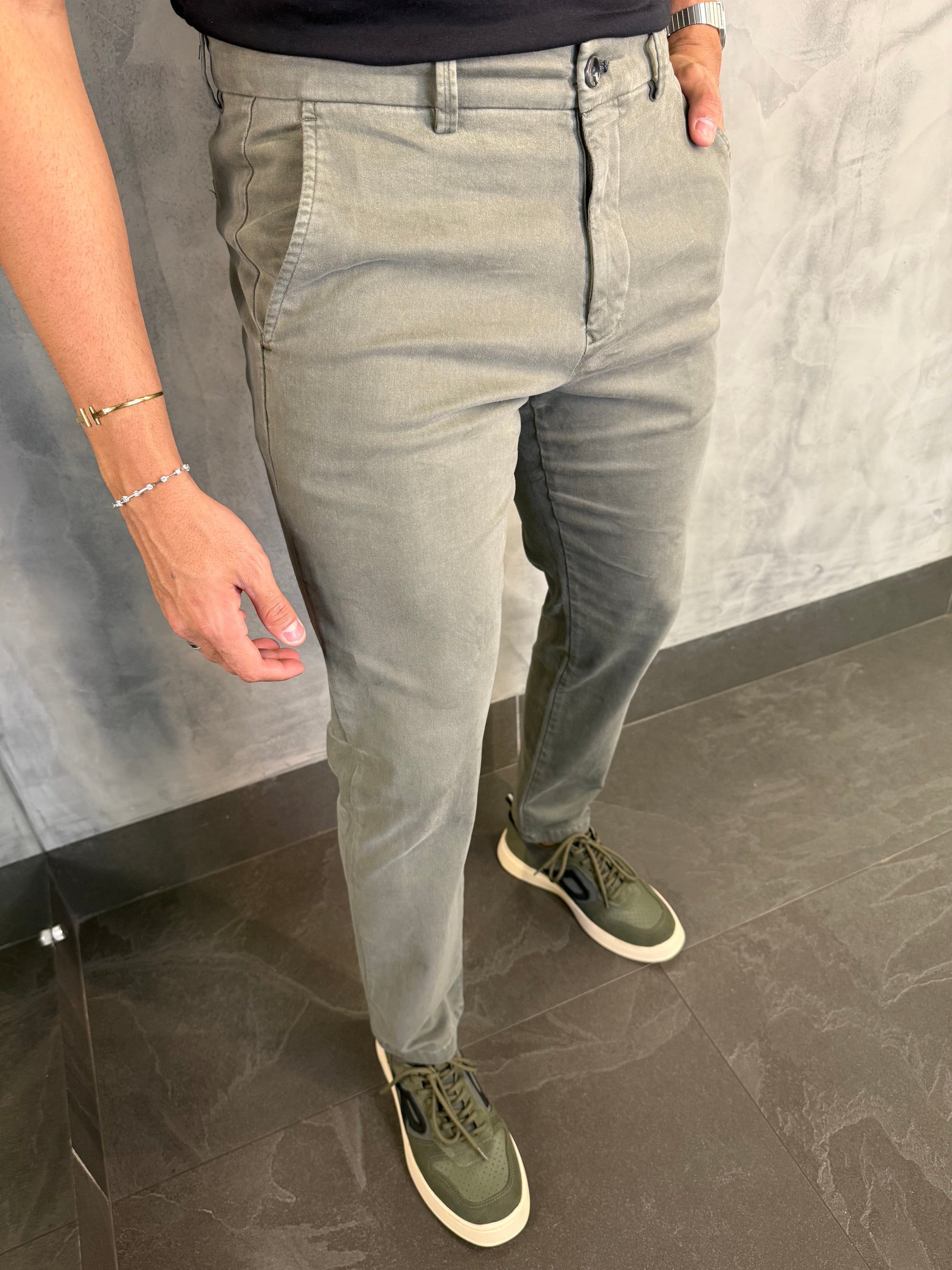 CALÇA ALF SARJA COMFORT SKINNY VERDE FLORESTA