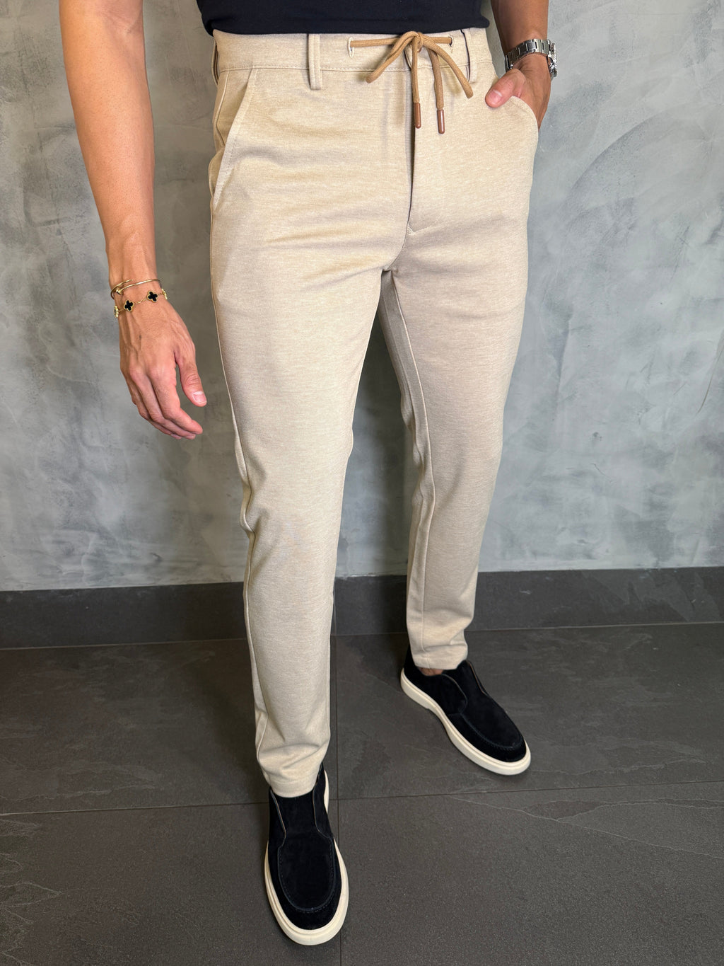 CALÇA ALF. SKINNY MALHA C/ CADARÇO BEGE