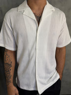 CAMISA M/C TRICOT TEXTURIZADA GOLA CUBANA