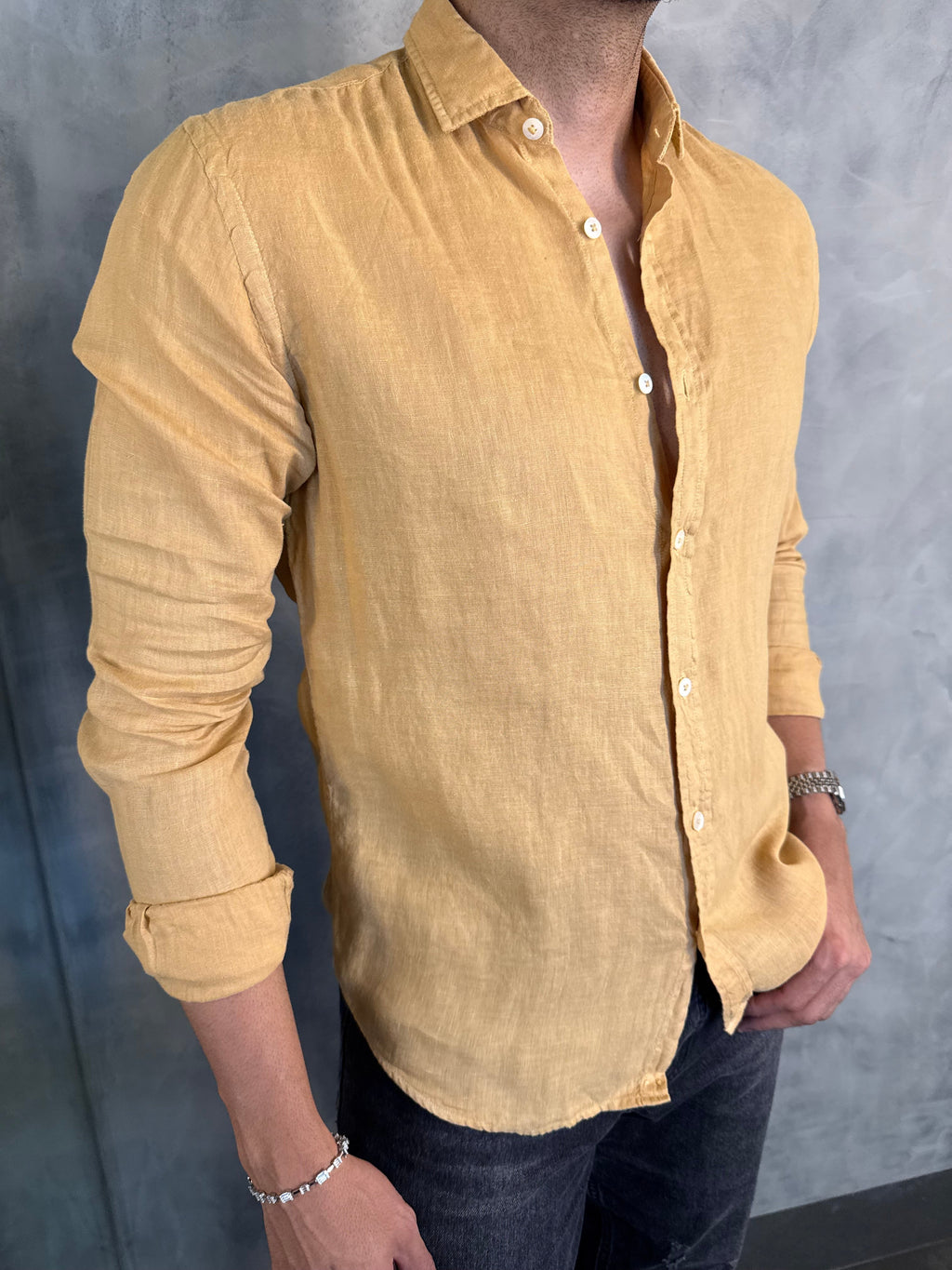 CAMISA M/L PURO LINHO OCRE