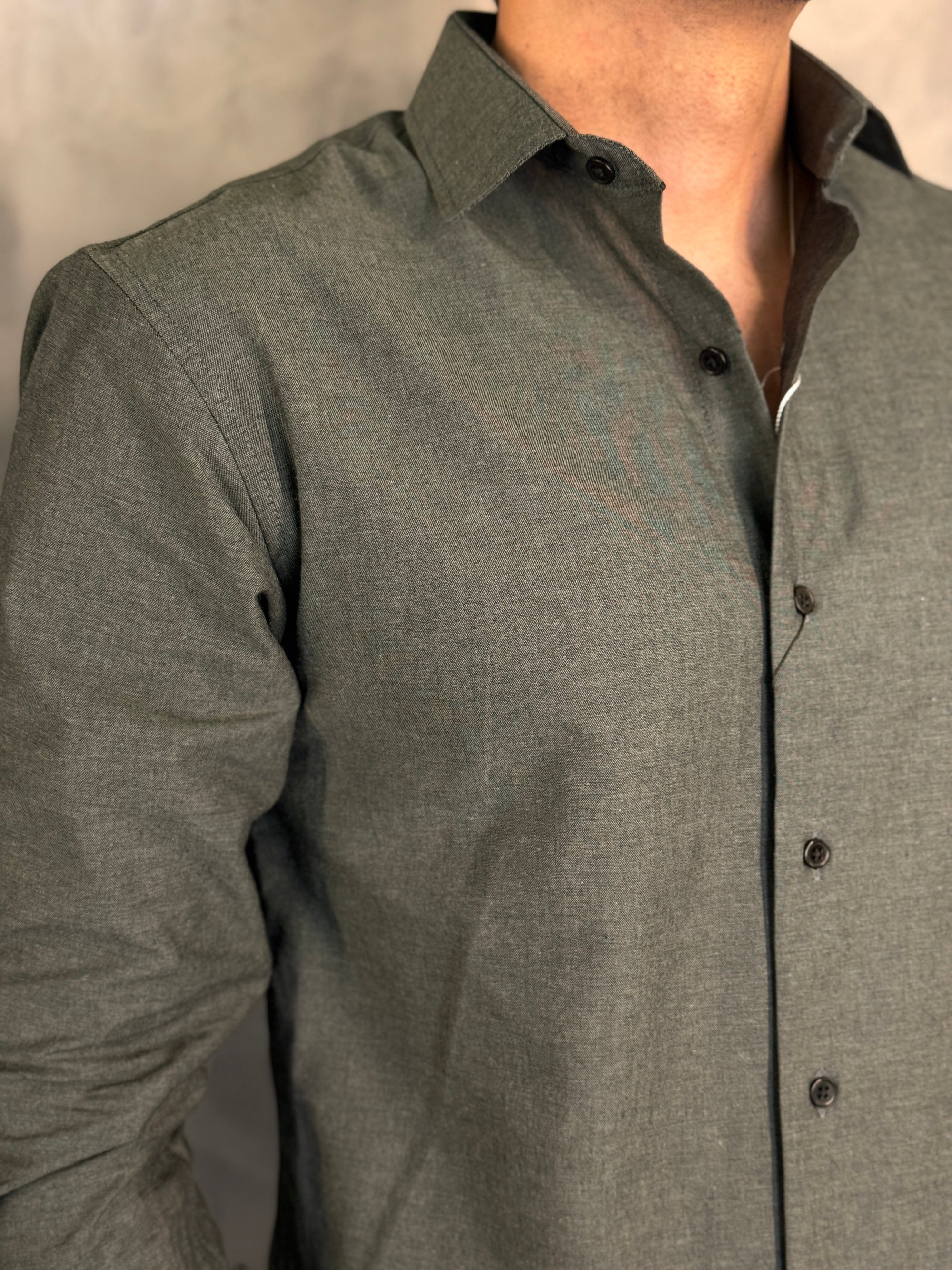 CAMISA M/L SLIM MAQUINETADA