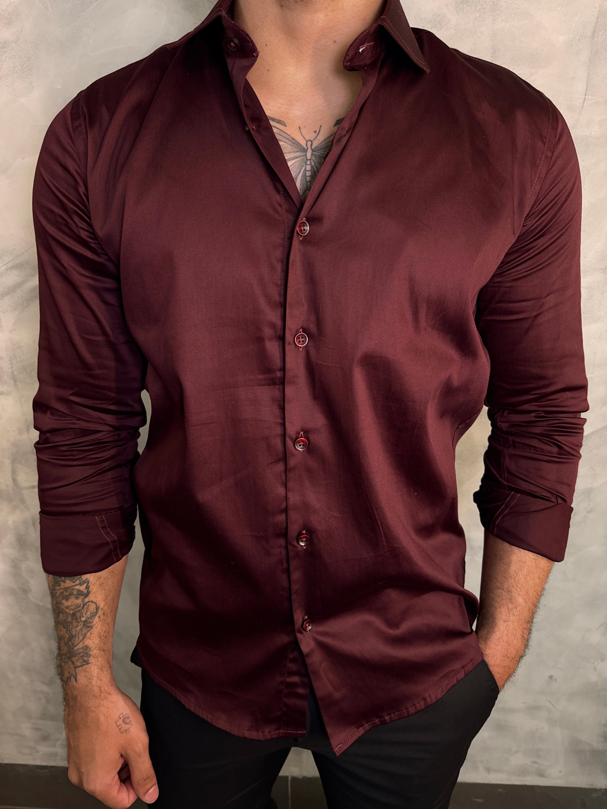 CAMISA M/L ACETINADA C/ ELASTANO PONTO H MARSALA