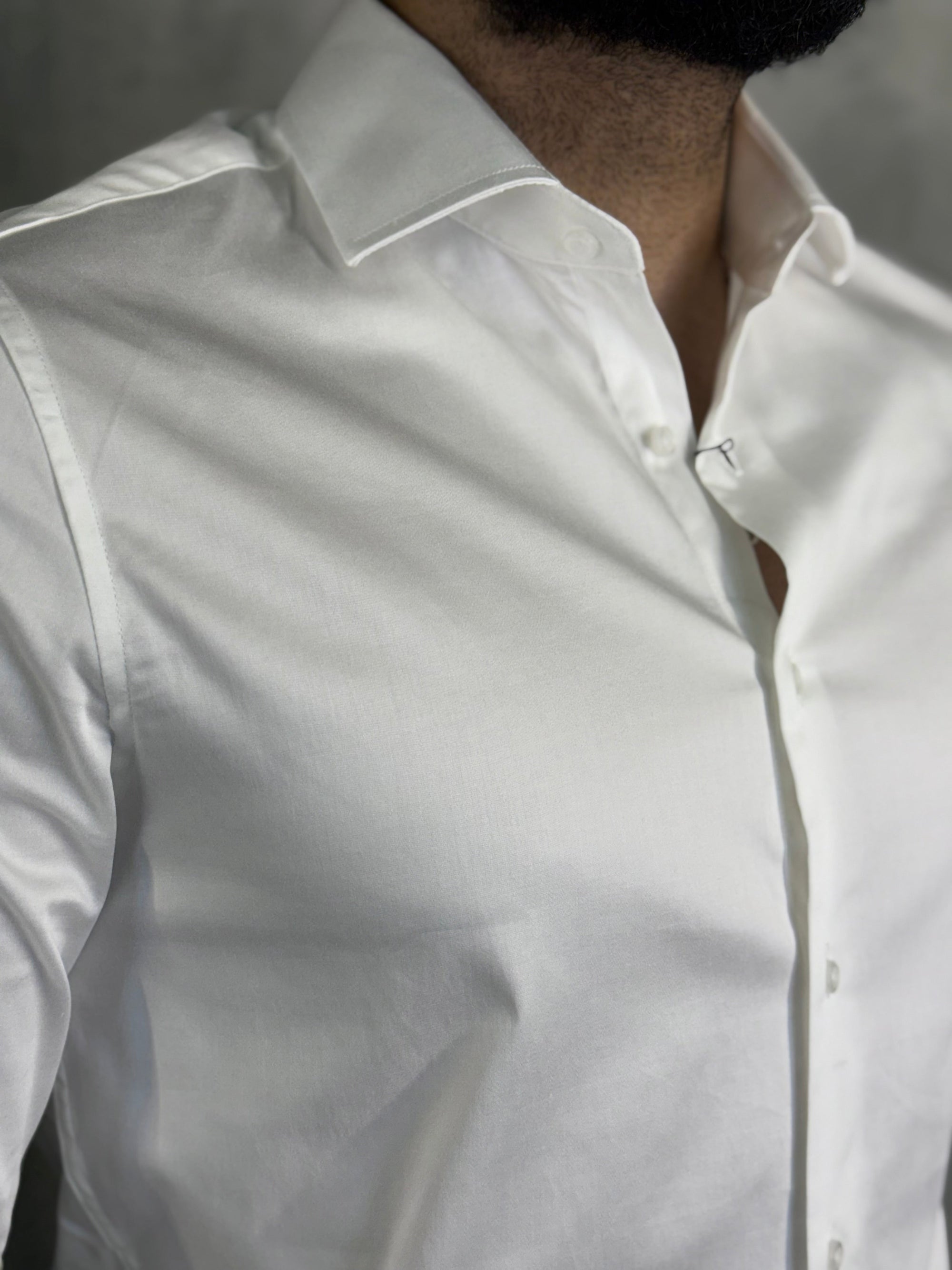 CAMISA M/L CETIM ELASTANO BRANCO