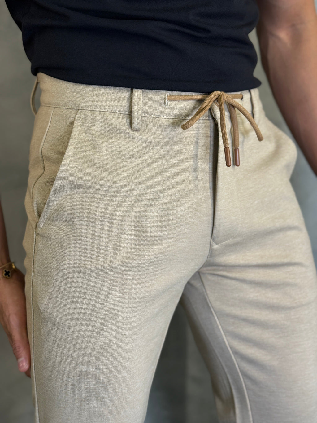 CALÇA ALF. SKINNY MALHA C/ CADARÇO BEGE