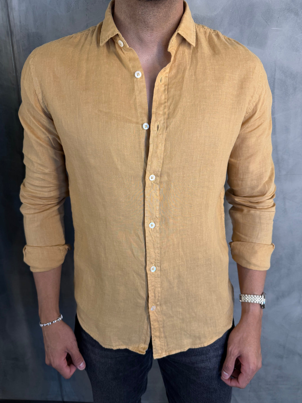 CAMISA M/L PURO LINHO OCRE