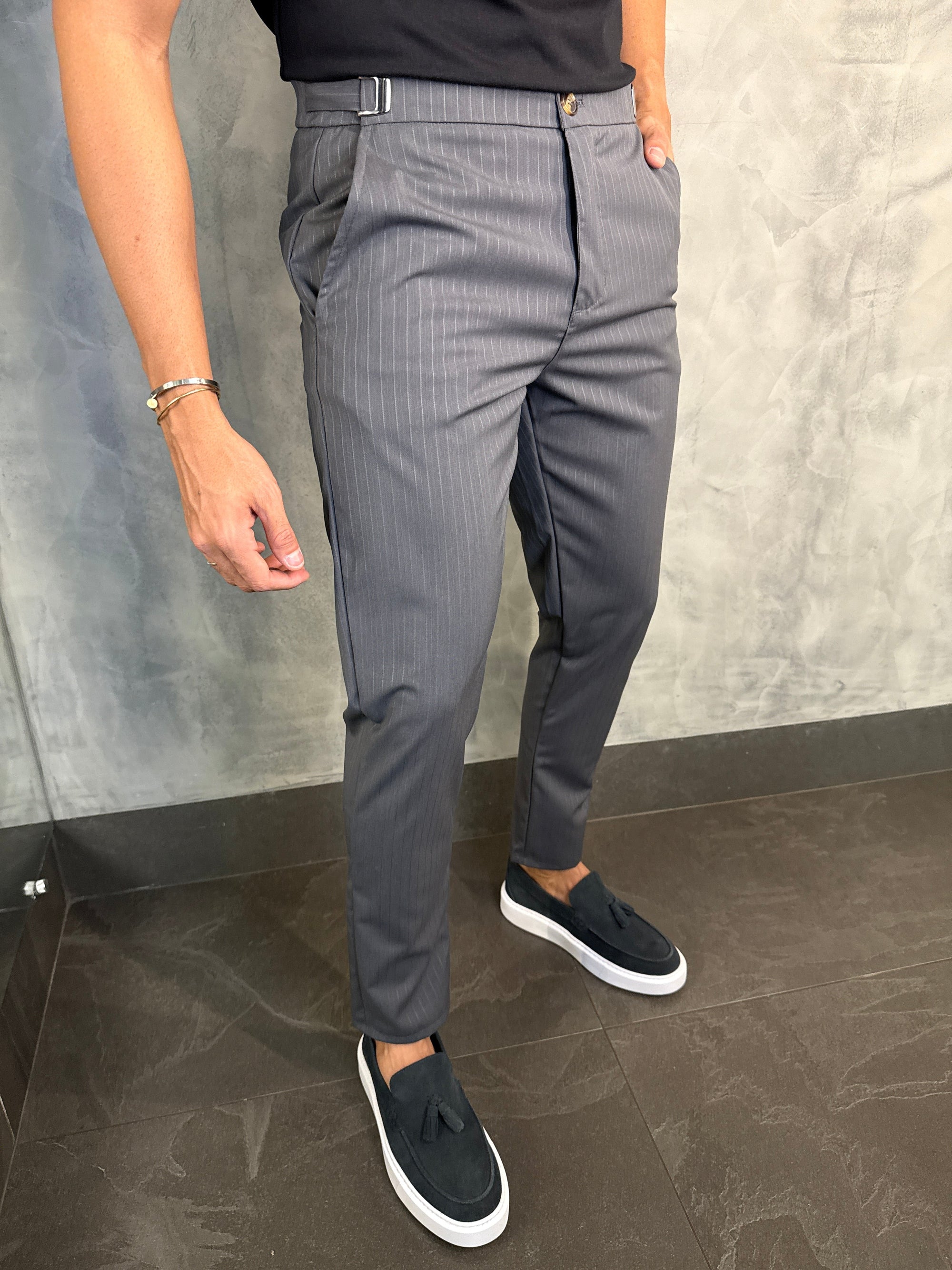 CALÇA ALF. RISCA DE GIZ ÉVORA PONTO H CHUMBO