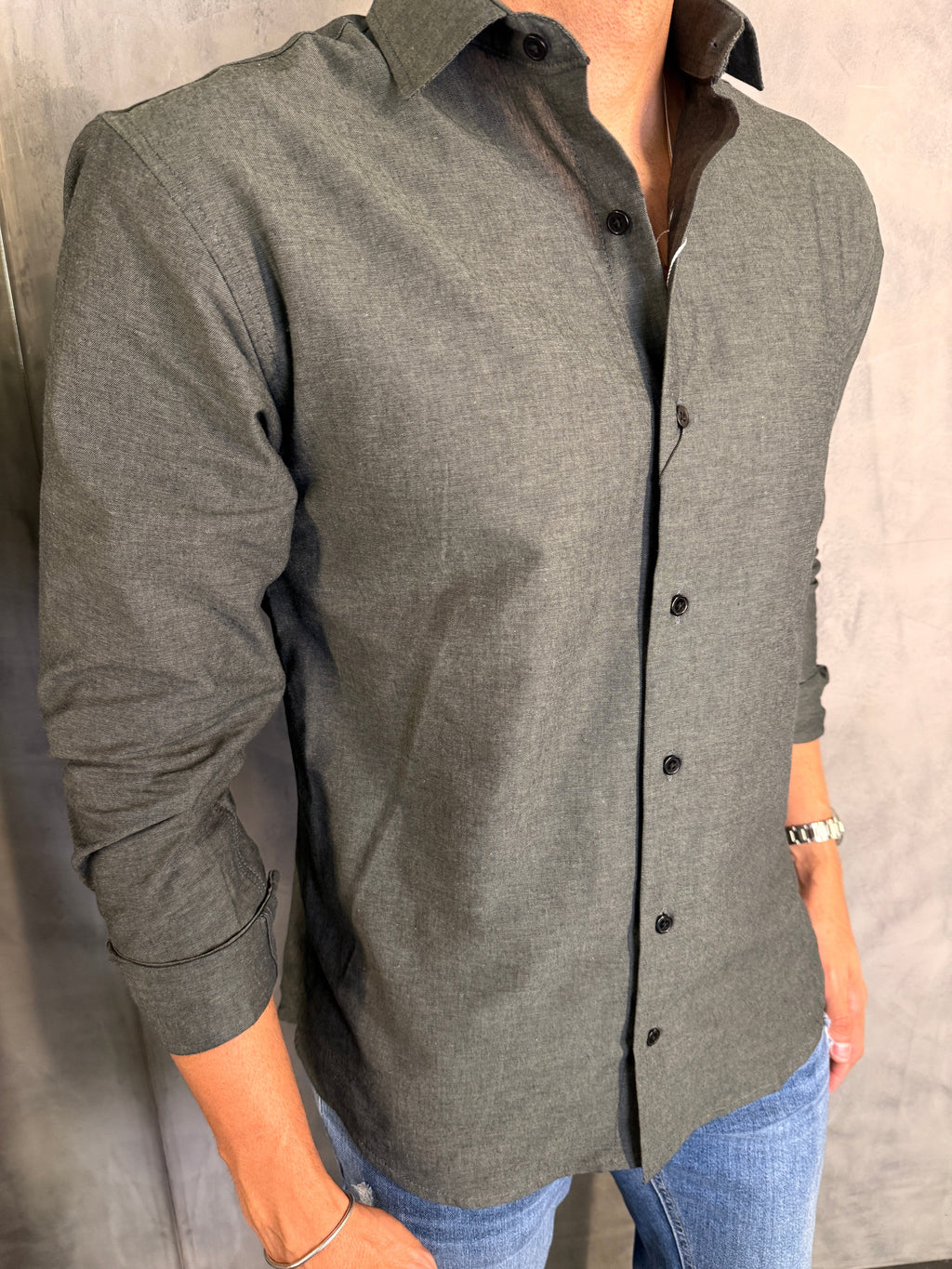 CAMISA M/L SLIM MAQUINETADA