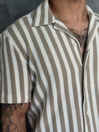 CAMISA M/C GOLA CUBANA TRICOT COMFORT DLZ BEGE CANION