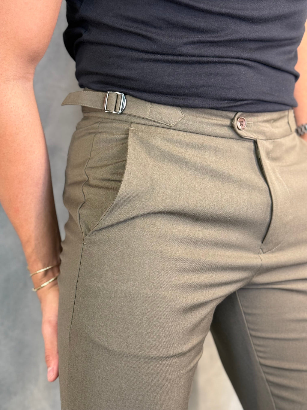 Calça Alf. Skinny Ajuste Fivela