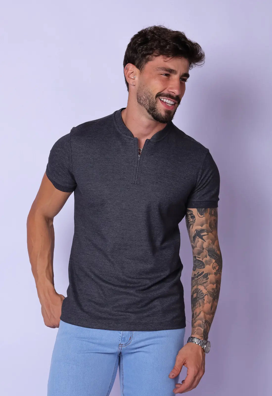 Camiseta Gola Padre Zíper Chumbo