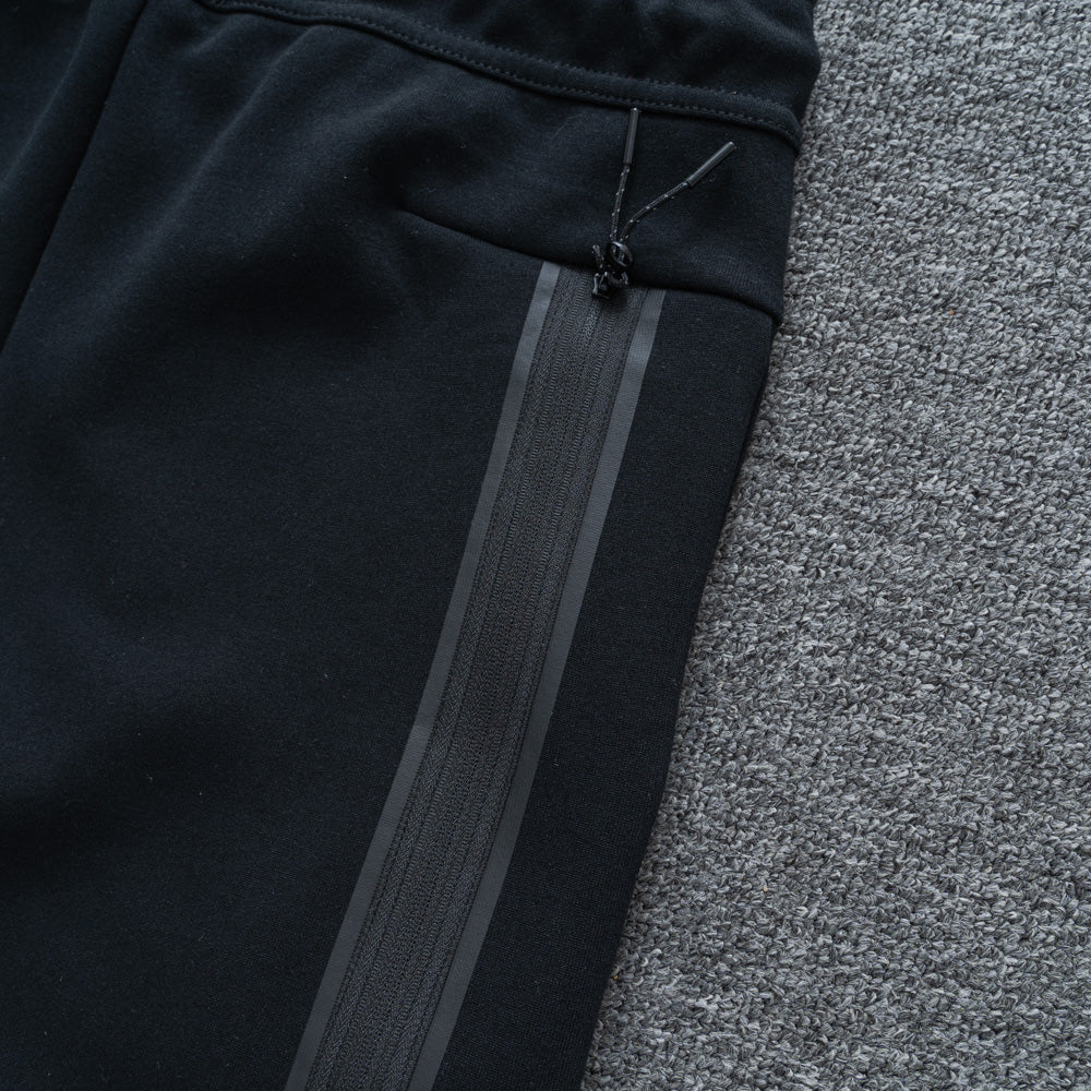 Conjunto NK Tech Fleece Preto