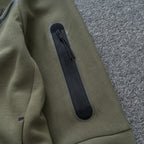 Conjunto NK Tech Fleece