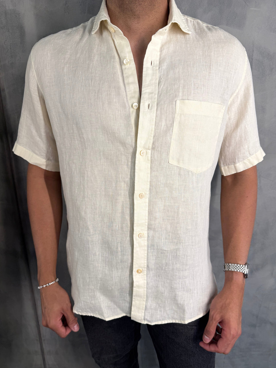CAMISA M/C PURO LINHO AMARELO CLARO