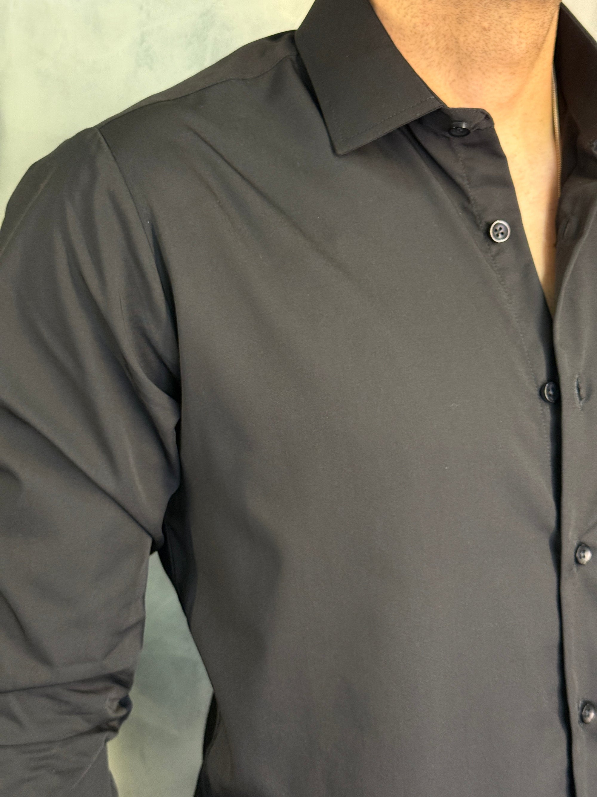 CAMISA M/L FIBRA DE BAMBU PRETO