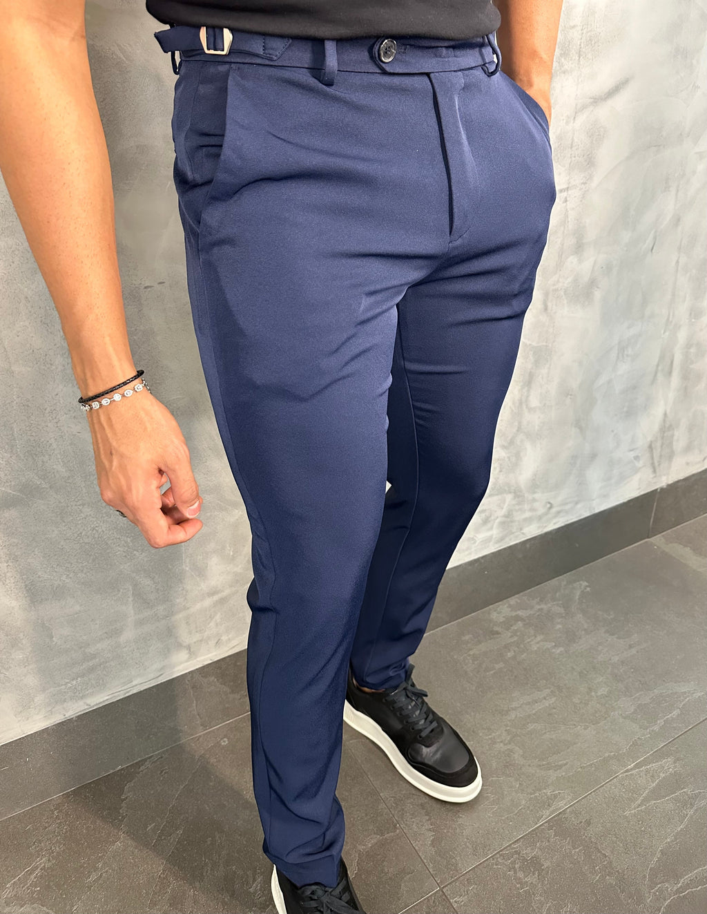 Calça Alfaiataria Verona Ajuste Lateral Marinho