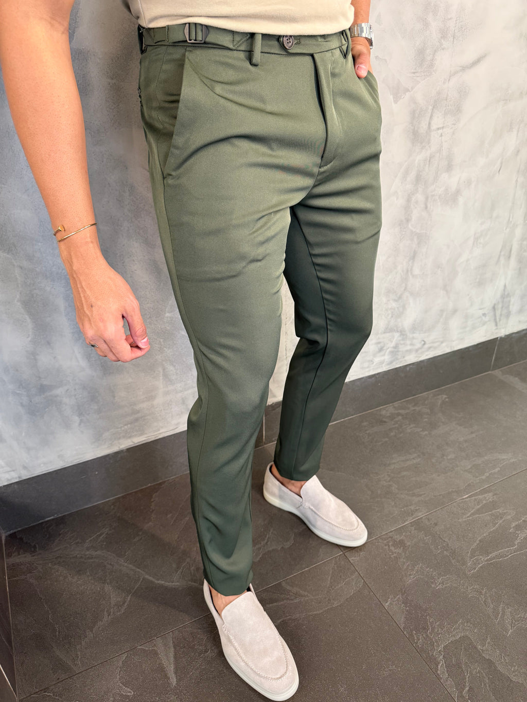 Calça Alf. Verona Ajuste Lateral Verde Militar