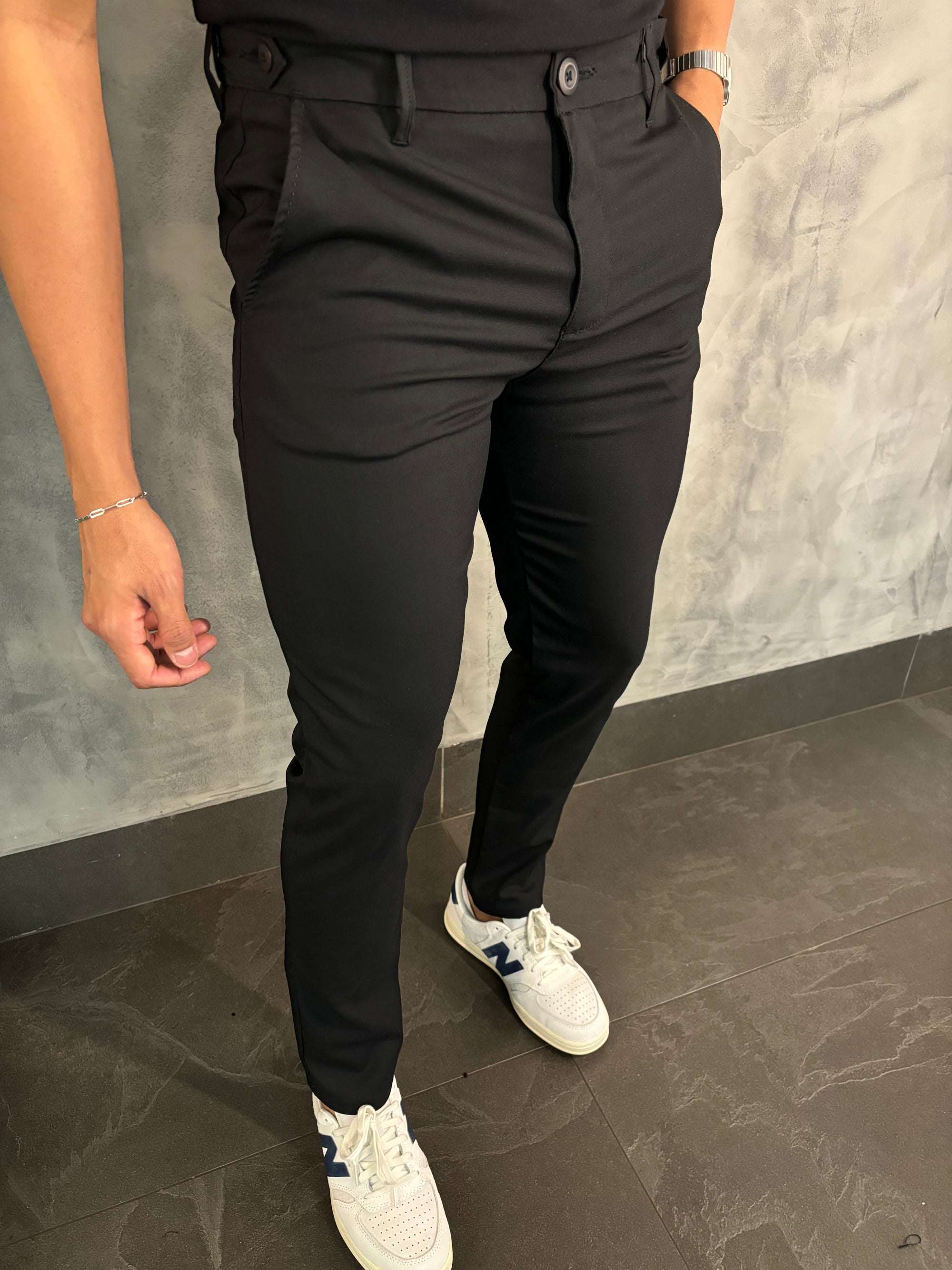 Calça Alf. Ajuste Botão Preto