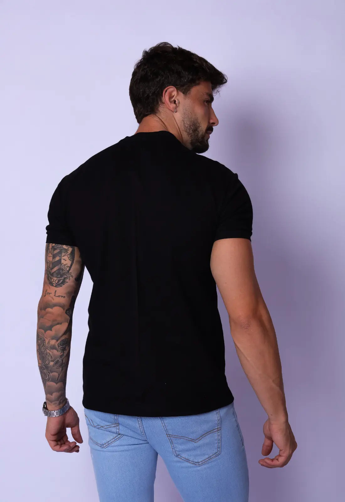 Camiseta Gola Padre Zíper Preta
