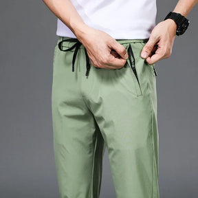Fly Confort - Calça Masculina em Seda Gelo e Poliéster