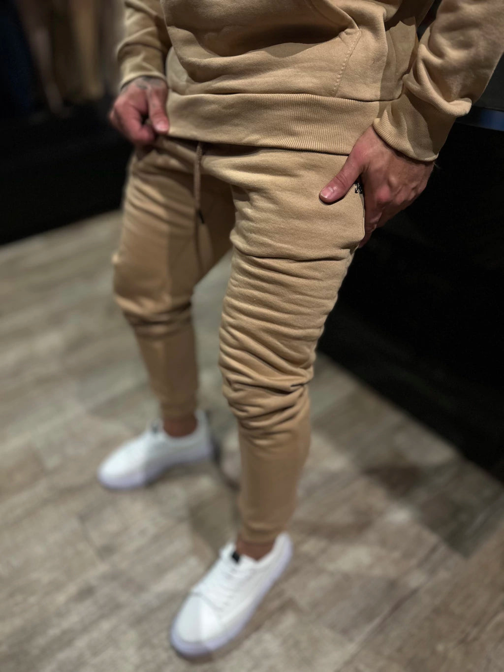 CONJUNTO MOLETOM KW BASIC CAMEL
