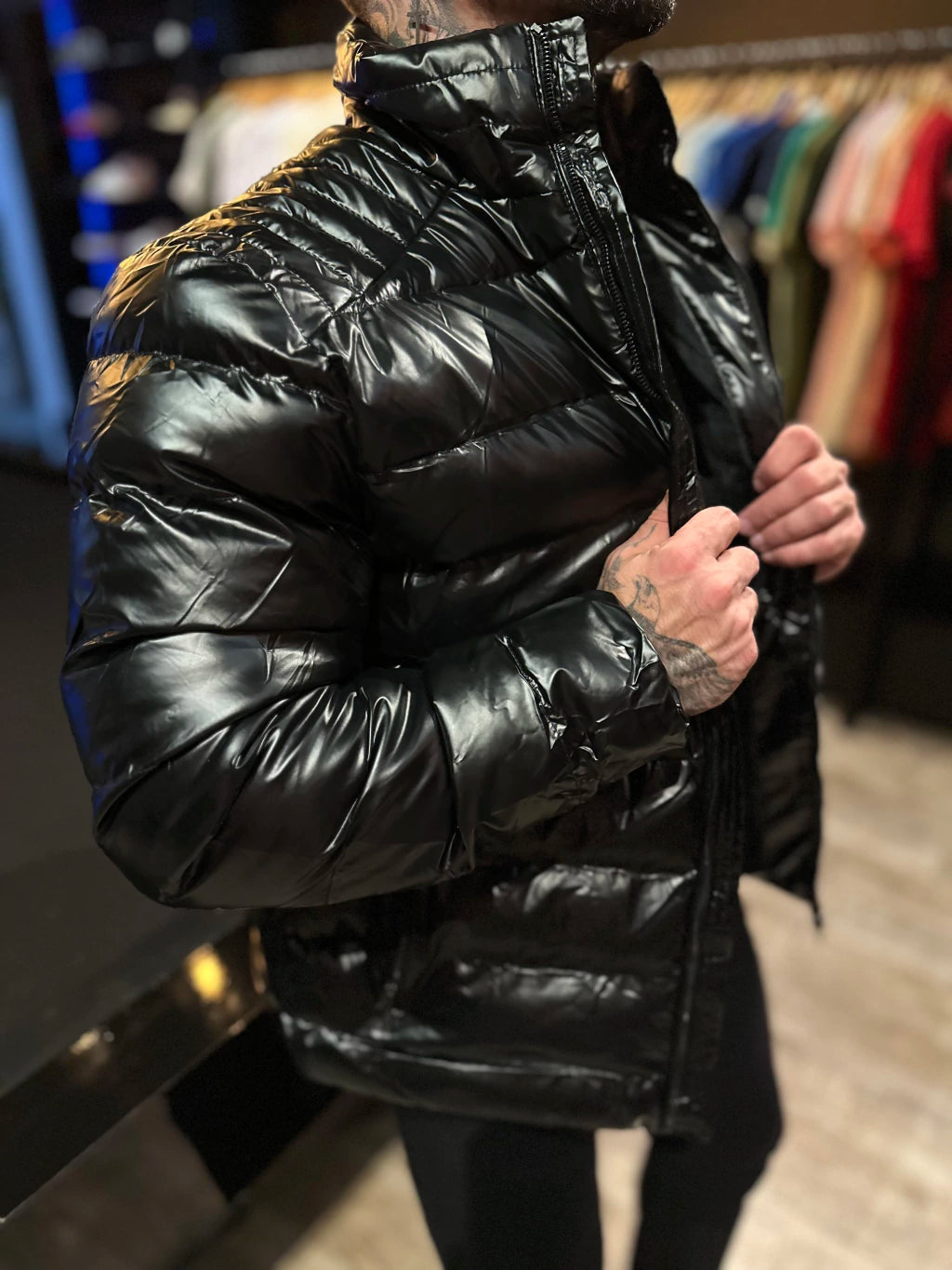 JAQUETA PUFFER PREMIUM PEROLIZADA PRETA