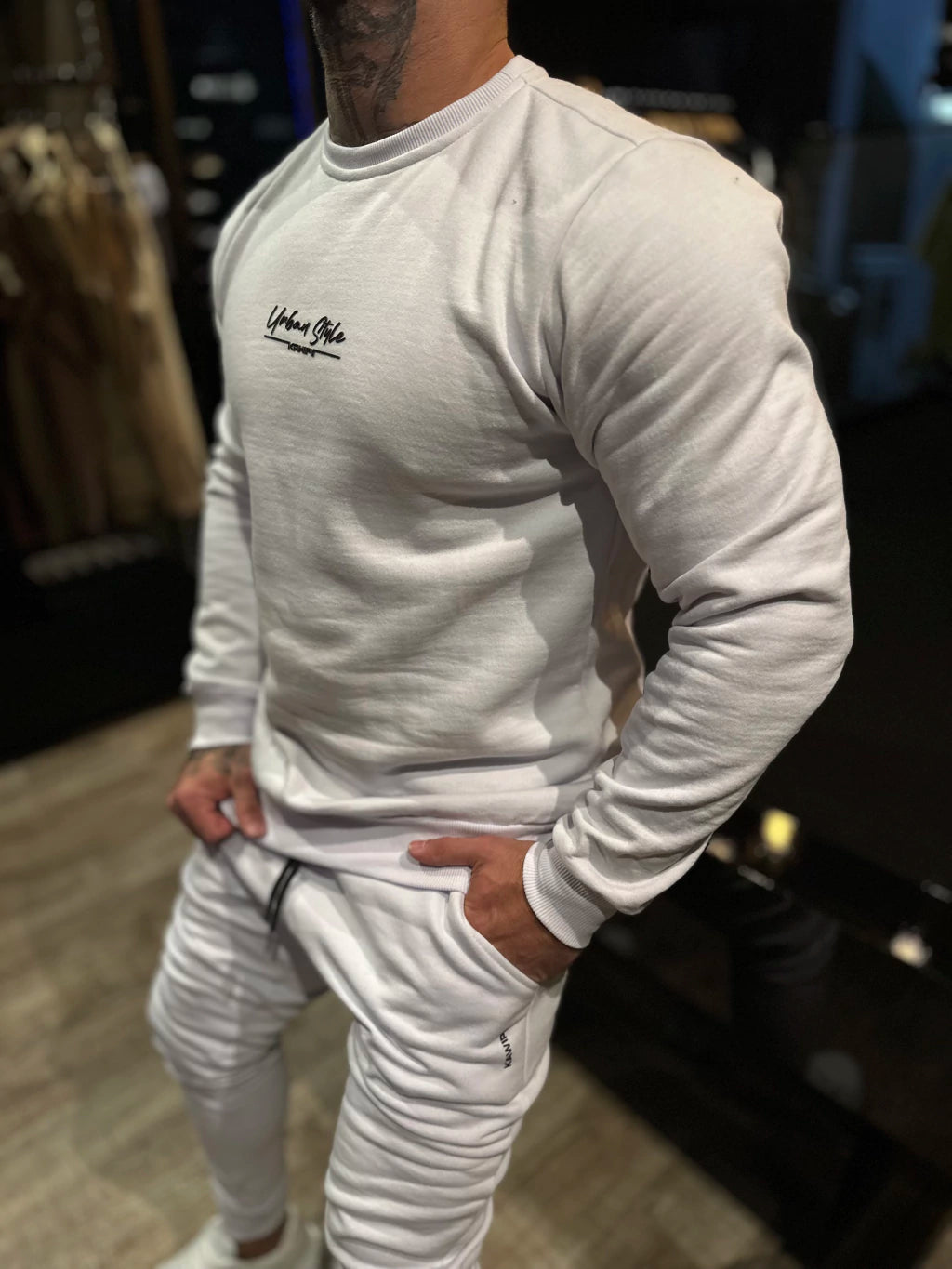 CONJUNTO MOLETOM KW WHITE