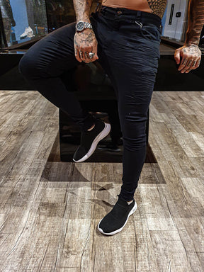 CALÇA PRETA SKINNY LISA AMASSADA
