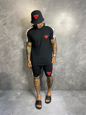 CONJUNTO SLIM CAMISETA E SHORTS PRETO C/ DETALHES BRANCO
